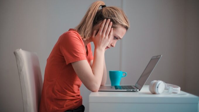 women frustrated on computer